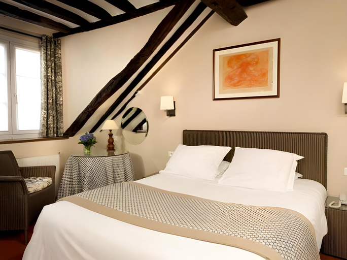 Bedroom 2, Hotel L de Lutece, Paris