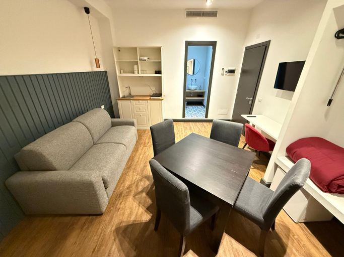 Others 5, Flaminia Grand Suite, Rome