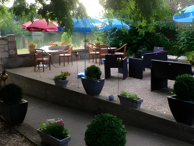 Food & Drinks 4, Chambres D'Hotes La Villa Alienor, Eure