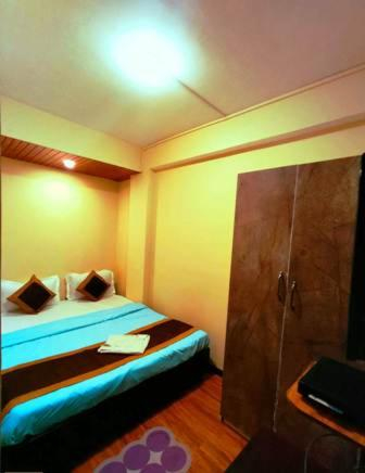 Others 5, Hotel D. Sangay, Darjiling