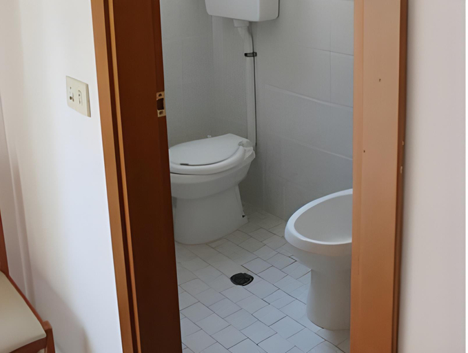 Bathroom 5, Hotel Bagli, Rimini