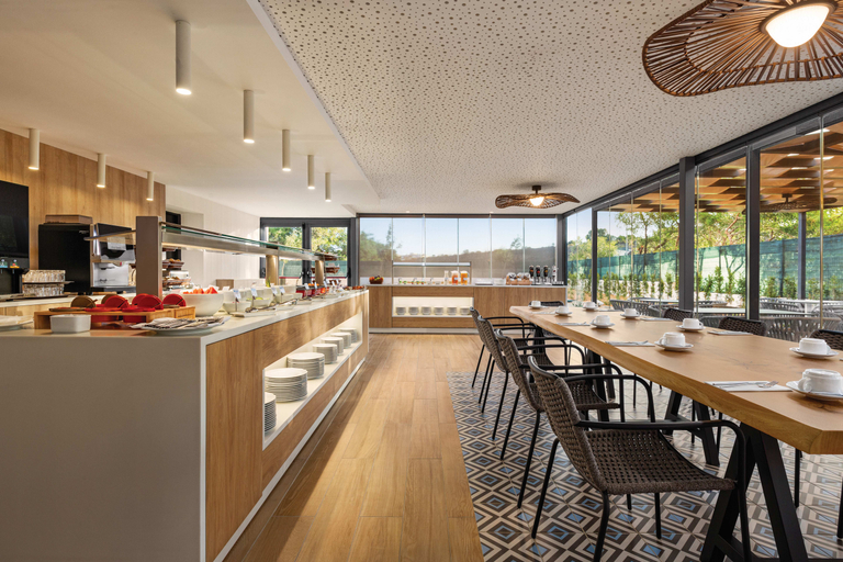 Food & Drinks 5, Wyndham Residences Alvor Beach, Portimão