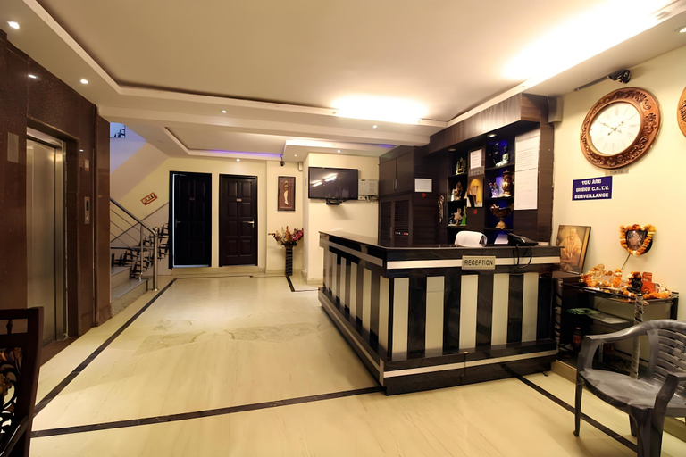 4, Hotel Apple Villa - New Delhi, Delhi