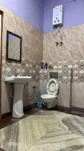 Bathroom 4, The Jungle Retreat, Ghaziabad