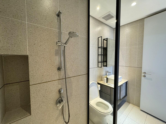 Bathroom 4, Millerz Square Tower E by YourSuperhost, Kuala Lumpur
