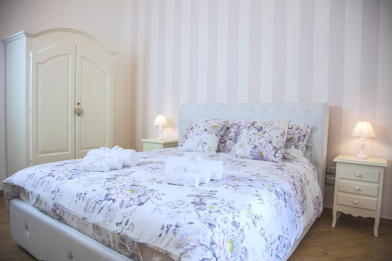 Others 4, La Perla - Chic Accommodation, Sassari
