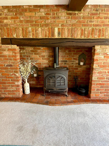 Others 5, Outstanding 6 Bedroom House Cotton End, Bedford, Bedfordshire