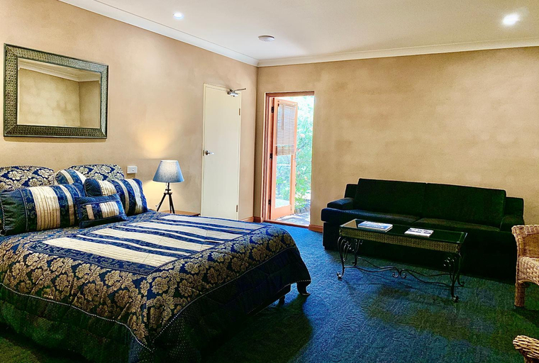 Bedroom 3, Estate Tuscany, The Mill & Brokenback Bar, Singleton