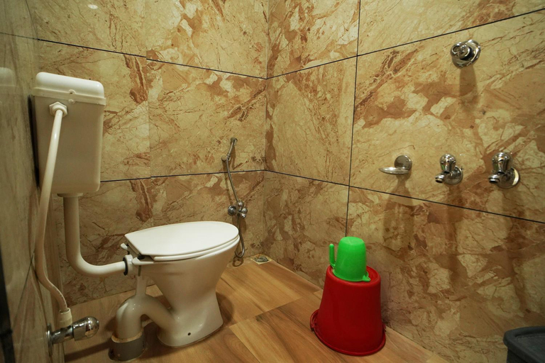 Bathroom 5, PS Luxury HOTEL, Murshidabad