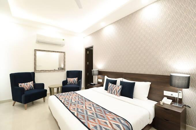 Bedroom 2, Ahuja Residency City Centre, Gurgaon