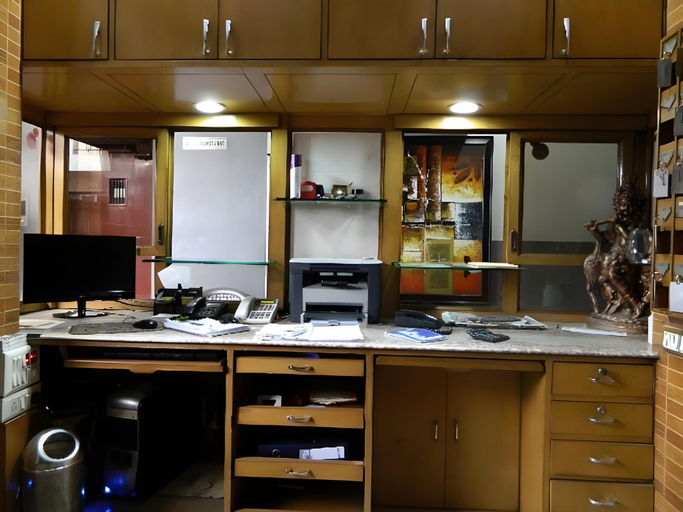 Others 5, Hotel Samrat, Gurgaon