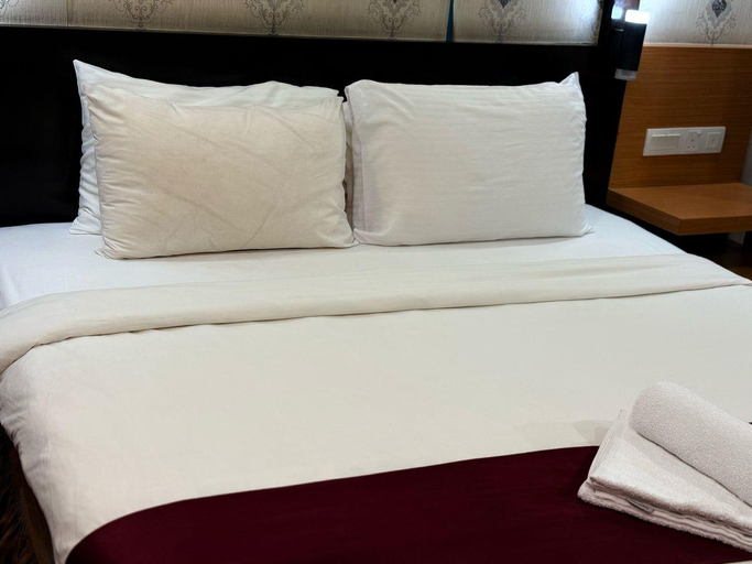 Bedroom 2, SUNVAAY RESORT SUITE, Petaling Jaya