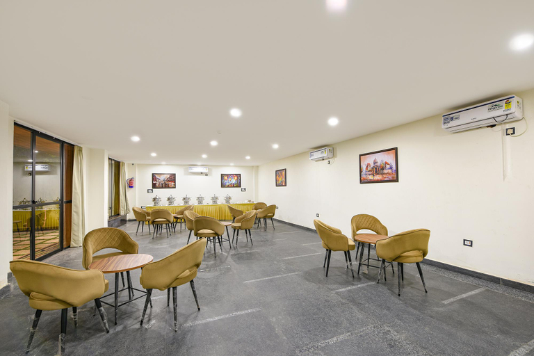 Food & Drinks 5, FabHotel Prime The Aroma, Delhi