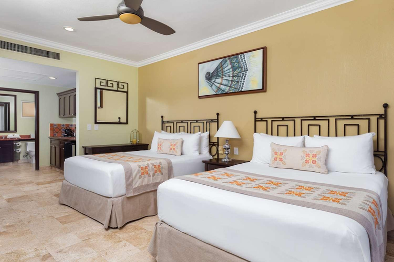 Bedroom 3, Villa del Palmar Flamingos, Compostela