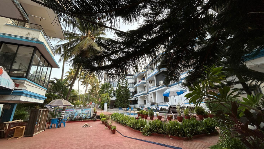 Exterior view 5, Muffys Pool Apartment, North Goa