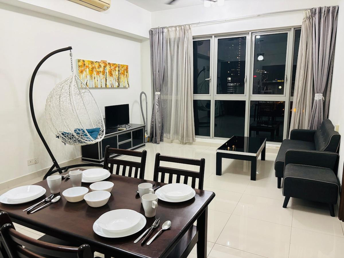 Others 4, Regalia KLCC View by PandaHomes, Kuala Lumpur