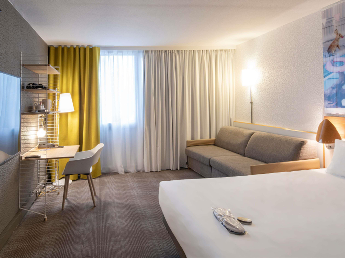 Bedroom 3, Novotel Dijon Sud, Côte-d'Or