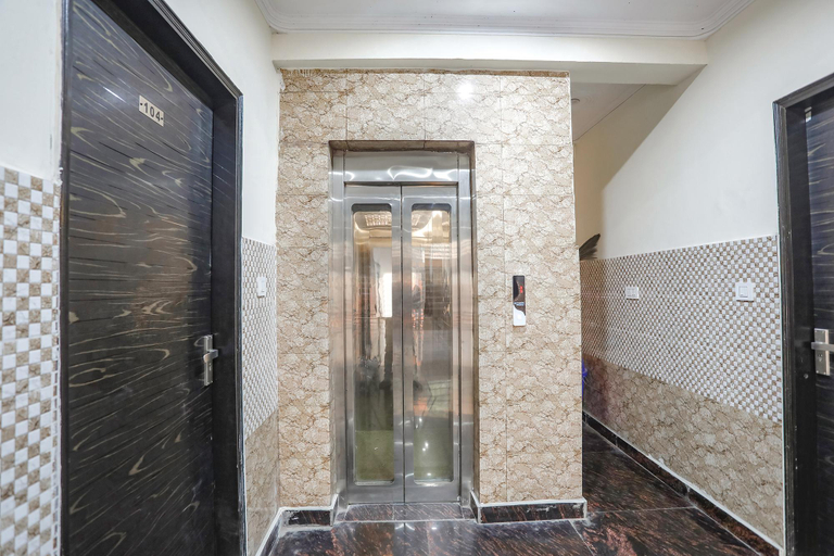 Public Area 3, FabHotel ASP Royal Residency Inn, Delhi