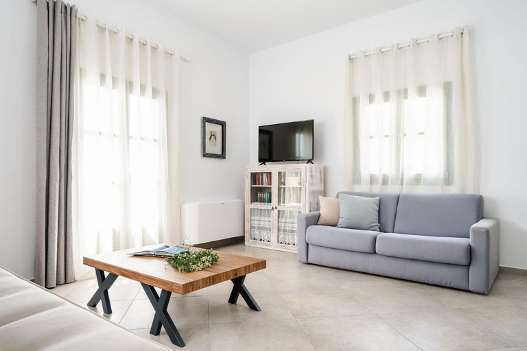 Others 2, Kastro boutique apartment, South Aegean
