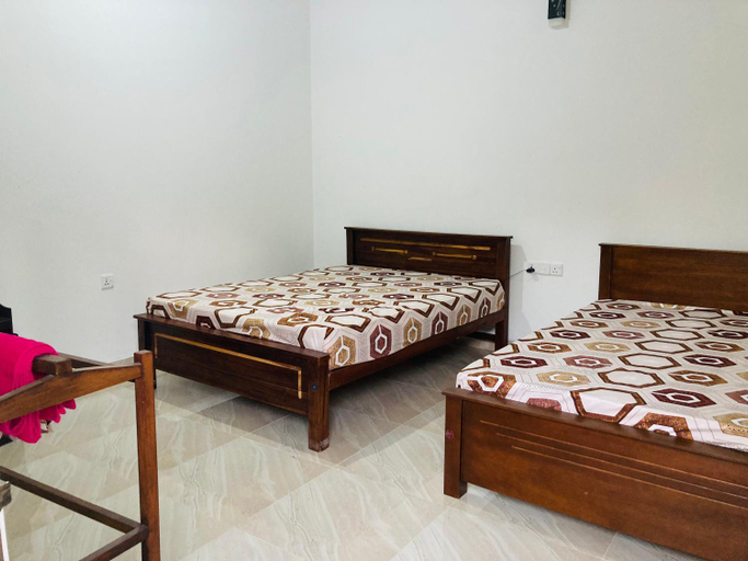 Bedroom 2, Yu T Home Stay Anuradhapura, N. Palatha East