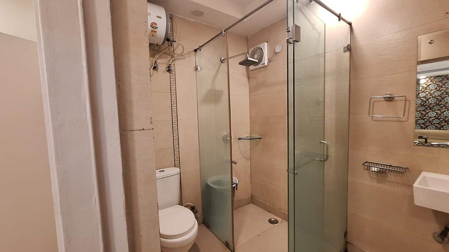 Bathroom, Hotel Grace @ Karol Bagh, New Delhi, Delhi