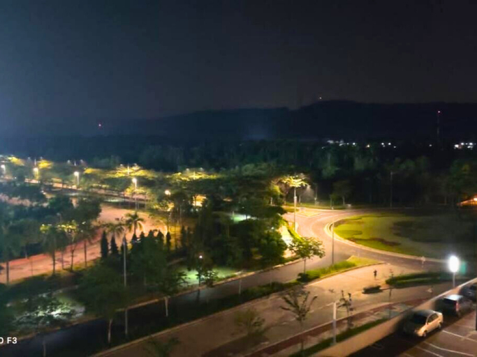 5, AeroRest Suites - Kota Warisan, Sepang