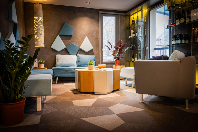 Public Area 2, Best Western Le Moulin De Ducey, Manche