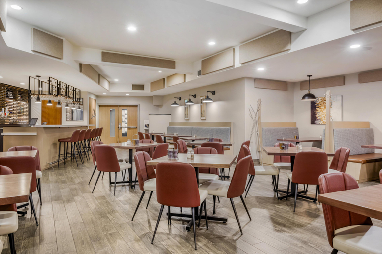 Food & Drinks 5, Best Western Plus Bridgewater Hotel & Convention C, Lunenburg