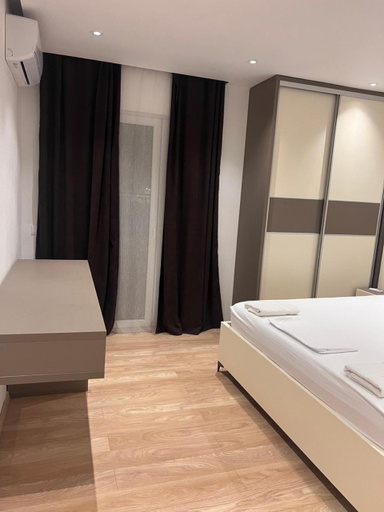Others 2, Boci studio apartments