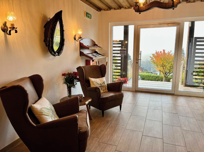 Public Area 2, Hotel Garni Fruhstuckspension Neff, Villach Land