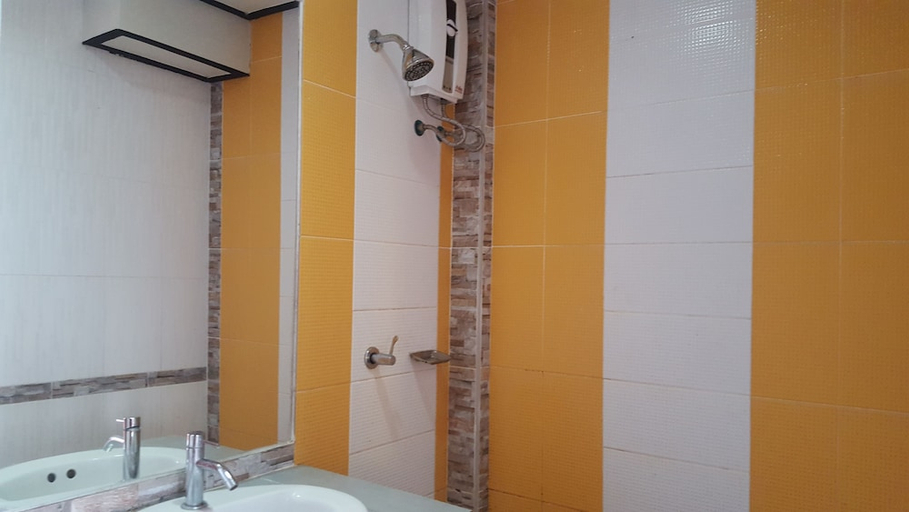 Bathroom 3, First & Frang Hotel, Ko Phangan