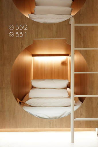 Bedroom 5, D.A.L Premium Capsule Hotel, Jongno