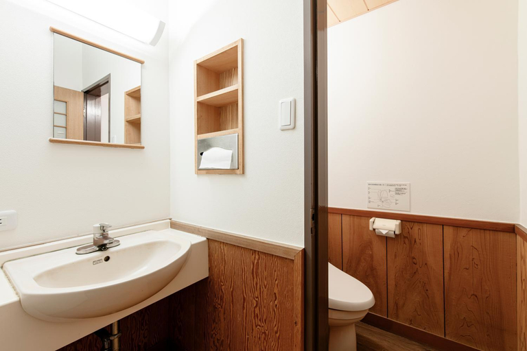 Bathroom 4, Unzen Iwaki Ryokan, Unzen