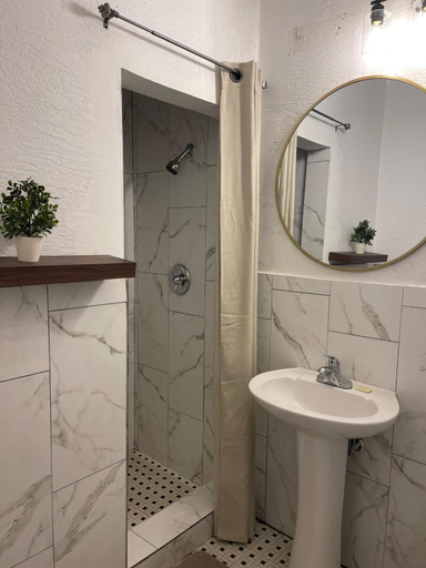Bathroom 2, Enchanted Escape #6, Volusia