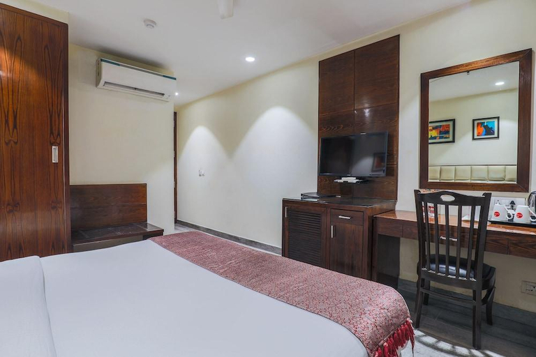 Bedroom 3, Hotel Bluestone - Nehru Place , Delhi