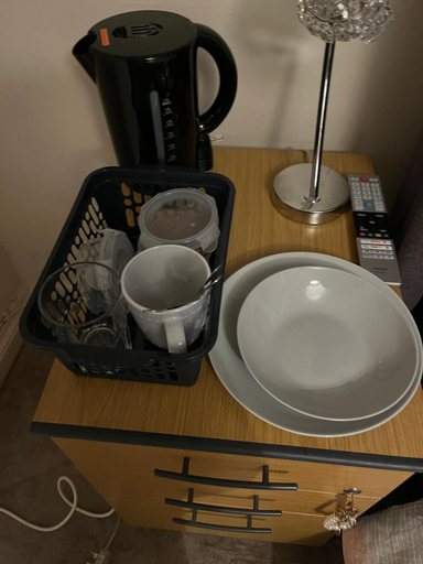 Others 5, Double room in Canvey island with shared bathroom, Essex