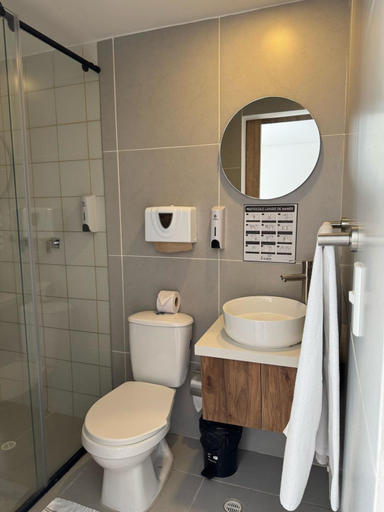 Bathroom 5, Estainn Hotel Coworking, Santafé de Bogotá