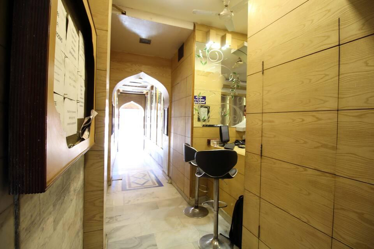 Bathroom, Hotel Hare Krishna, Delhi