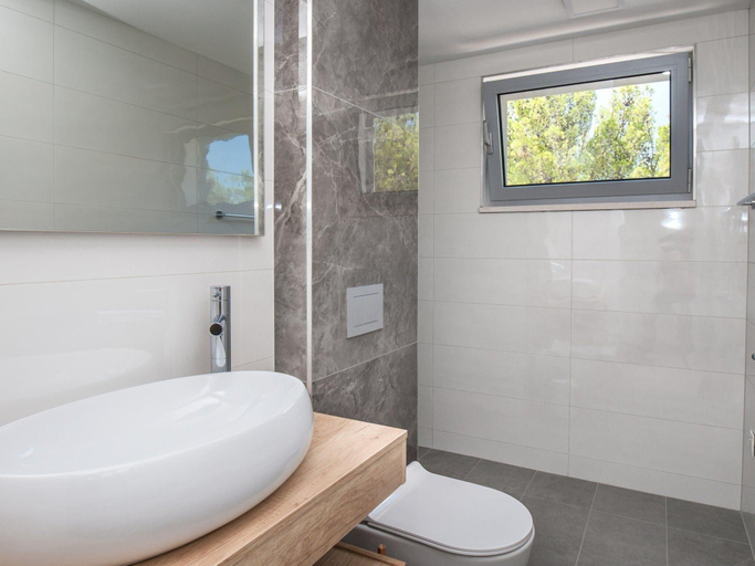 Bathroom, Apartments Dva Galeba - Standard One Bedroom Apartment with Sea View 203, Bol