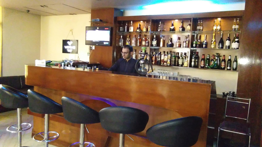 Food & Drinks 5, ROYAL PARK, Gautam Buddha Nagar