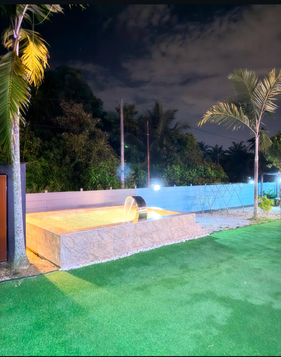 Others 5, Azna Cabin Pool, Sepang