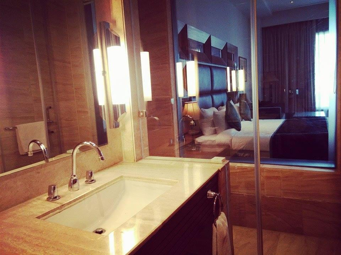 Bathroom, City Park Resort Ghevra, Delhi