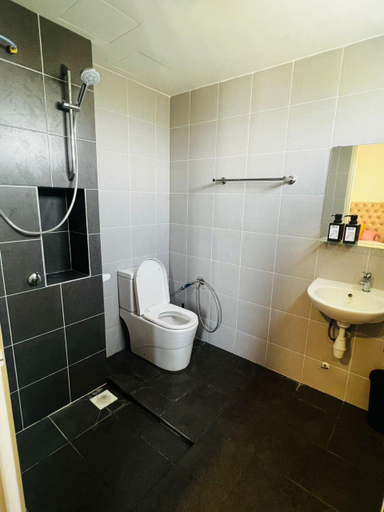 Bathroom 3, D'Camellia Ecohill Homestay, Hulu Langat