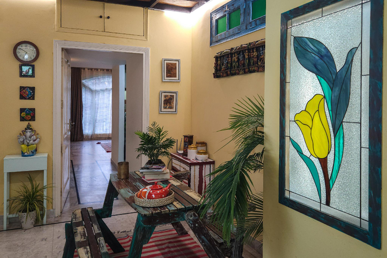 Others 5, Prakash Kutir B&B, Delhi
