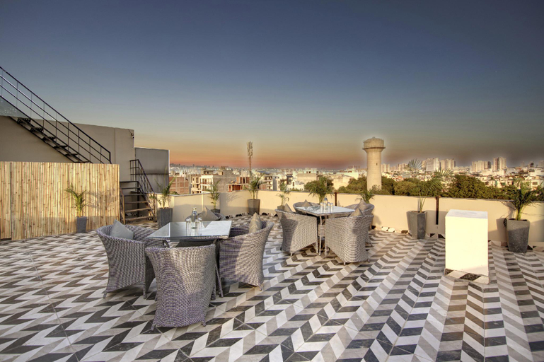 Food & Drinks 4, Saltstayz Select - Near Sohna Road City Center, Gurgaon