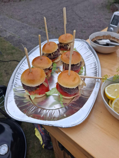 Food & Drinks 4, Bjorkfors hostel & outdoor, Kinda