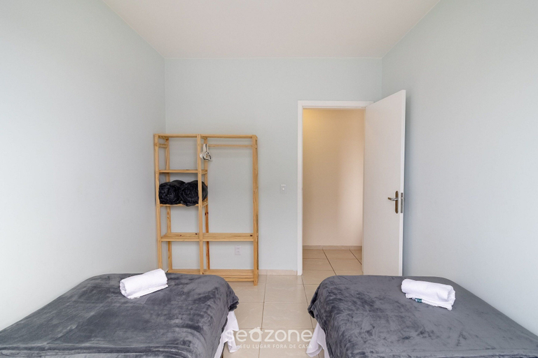 Room 3, Apt w/ BBQ Near the Beach in Ingleses Ict0104b, Florianopolis