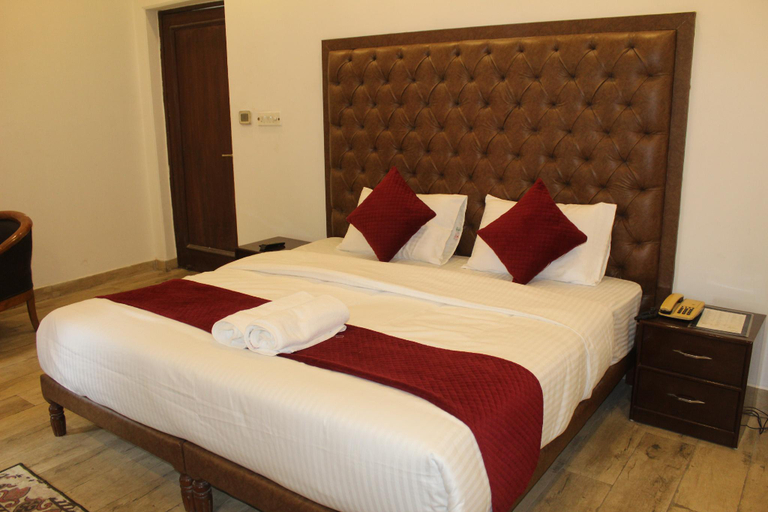 Bedroom 2, Hotel Khanna Residency , Delhi