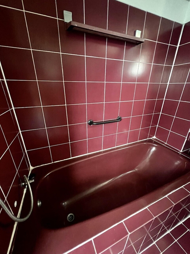 Bathroom 4, 1068 NN Apartment, Pattaya