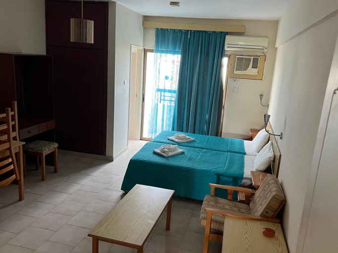 Bedroom, Maouris Hotel Apartments